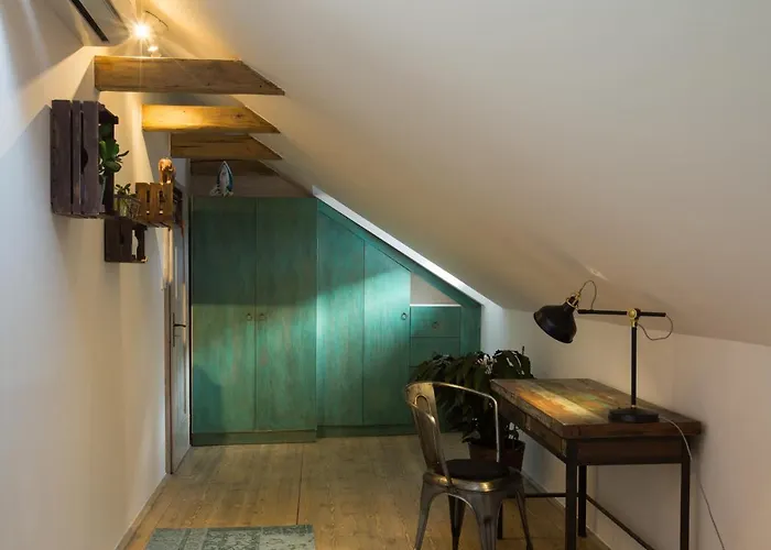Lejlighed Gigantic Boho Chic 3 Bedroom 3 Bathroom Loft With Hanging Chair *