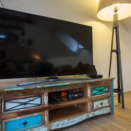 Apartment Gigantic Boho Chic 3 Bedroom 3 Bathroom Loft With Hanging Chair