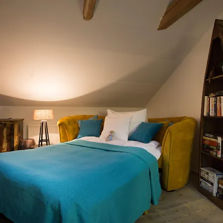 Апартаменты Gigantic Boho Chic 3 Bedroom 3 Bathroom Loft With Hanging Chair *