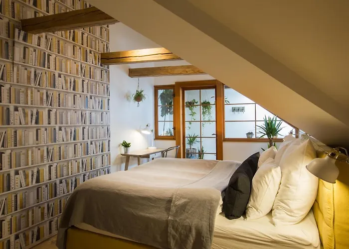 Gigantic Boho Chic 3 Bedroom 3 Bathroom Loft With Hanging Chair *