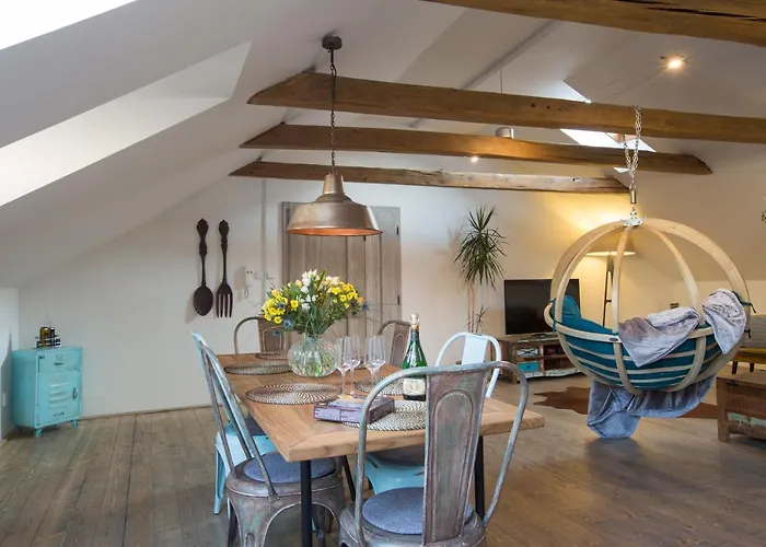 Gigantic Boho Chic 3 Bedroom 3 Bathroom Loft With Hanging Chair *