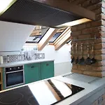 Gigantic Boho Chic 3 Bedroom 3 Bathroom Loft With Hanging Chair * Прага
